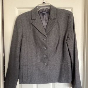 Chadwick’s Women’s Blazer Size 16. New, no tags